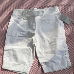 White shorts No Boundaries junior 13